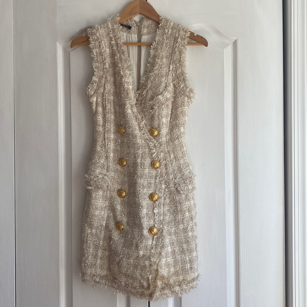Sleeveless Balmain dress